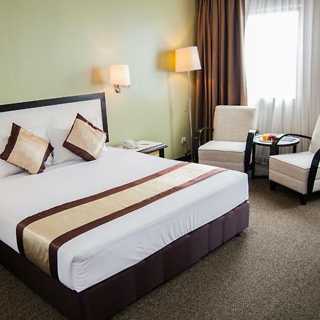 Summit Hotel Subang Usj Subang Jaya Εξωτερικό φωτογραφία