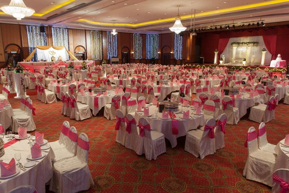 Summit Hotel Subang Usj Subang Jaya Εξωτερικό φωτογραφία