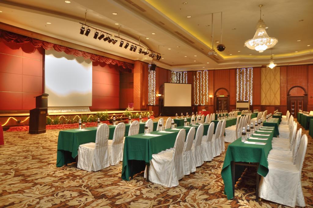 Summit Hotel Subang Usj Subang Jaya Εξωτερικό φωτογραφία